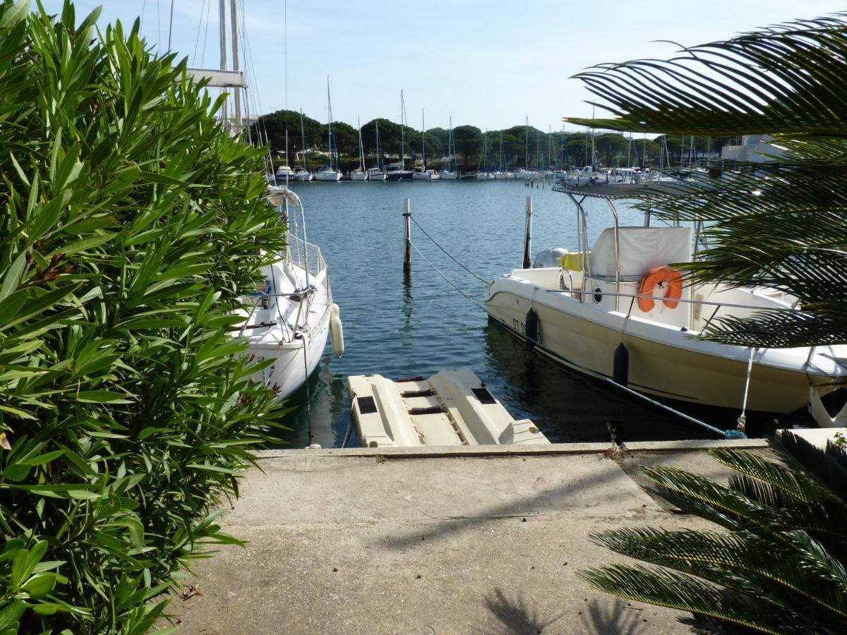 Sol-Y-Days Darse, Superbe Appartement De Type Marina Avec Belle Terrasse Vue Port De Plaisance Le Grau-du-Roi Bagian luar foto