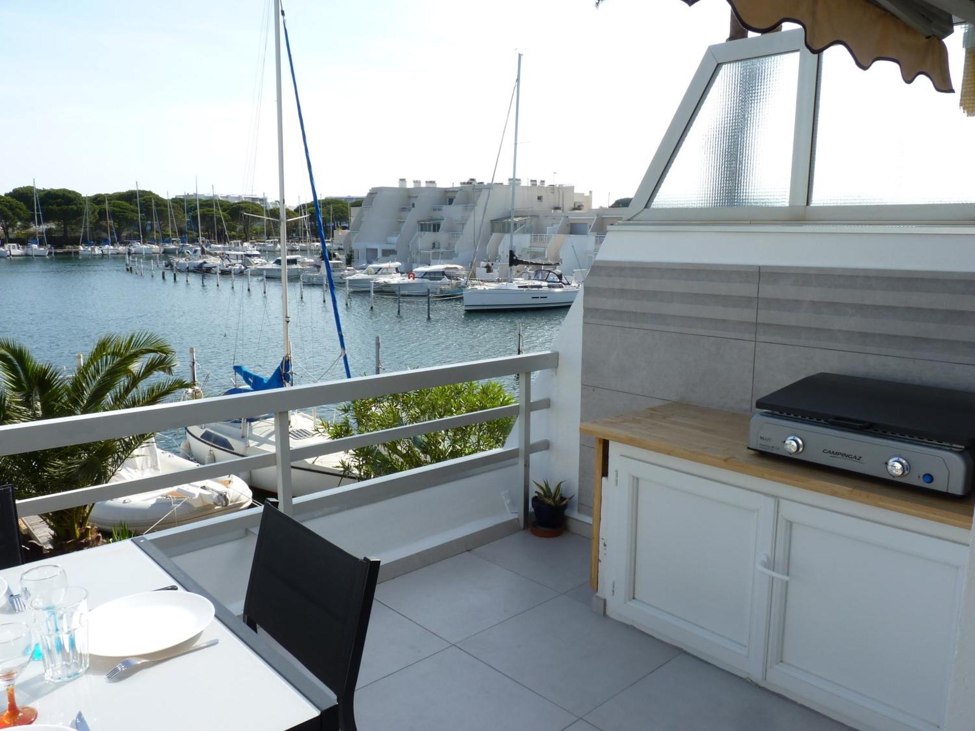 Sol-Y-Days Darse, Superbe Appartement De Type Marina Avec Belle Terrasse Vue Port De Plaisance Le Grau-du-Roi Bagian luar foto
